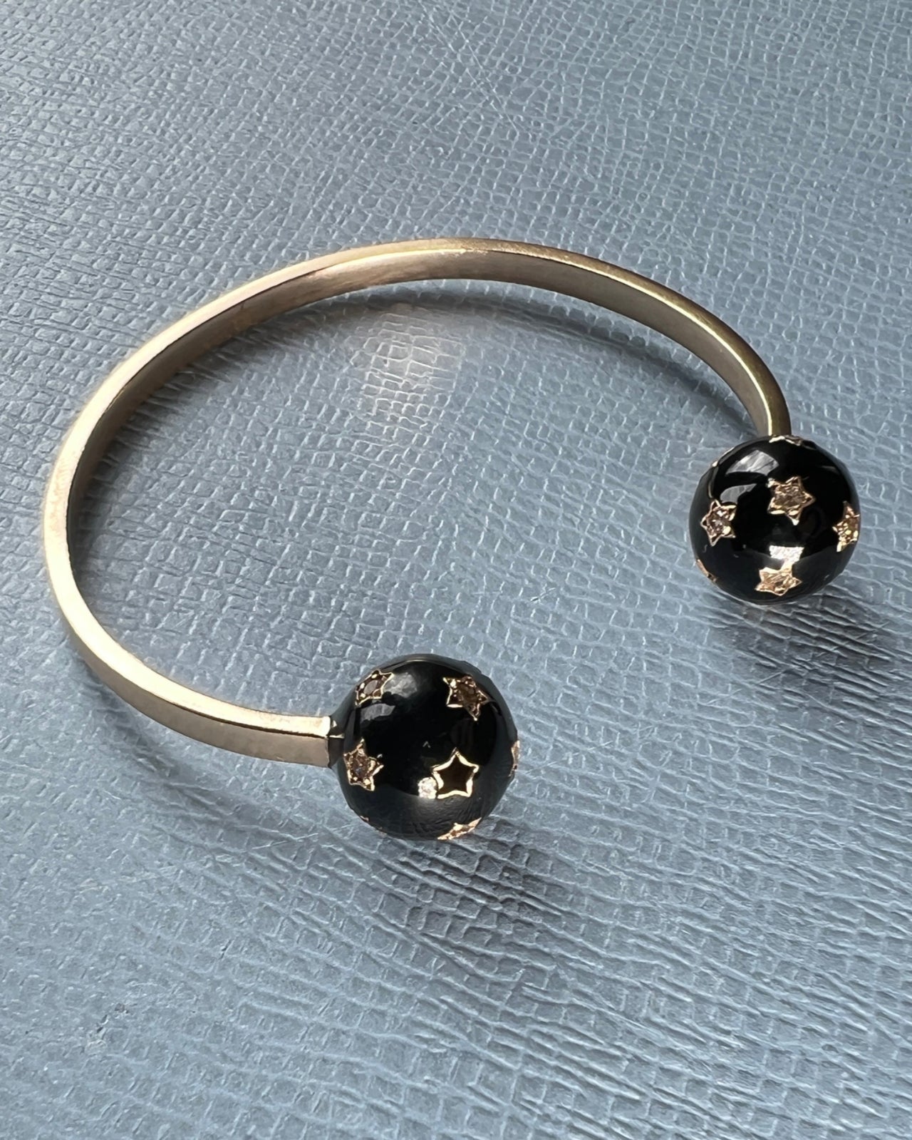 Black Diamond Spheres Bangle Black Enamel