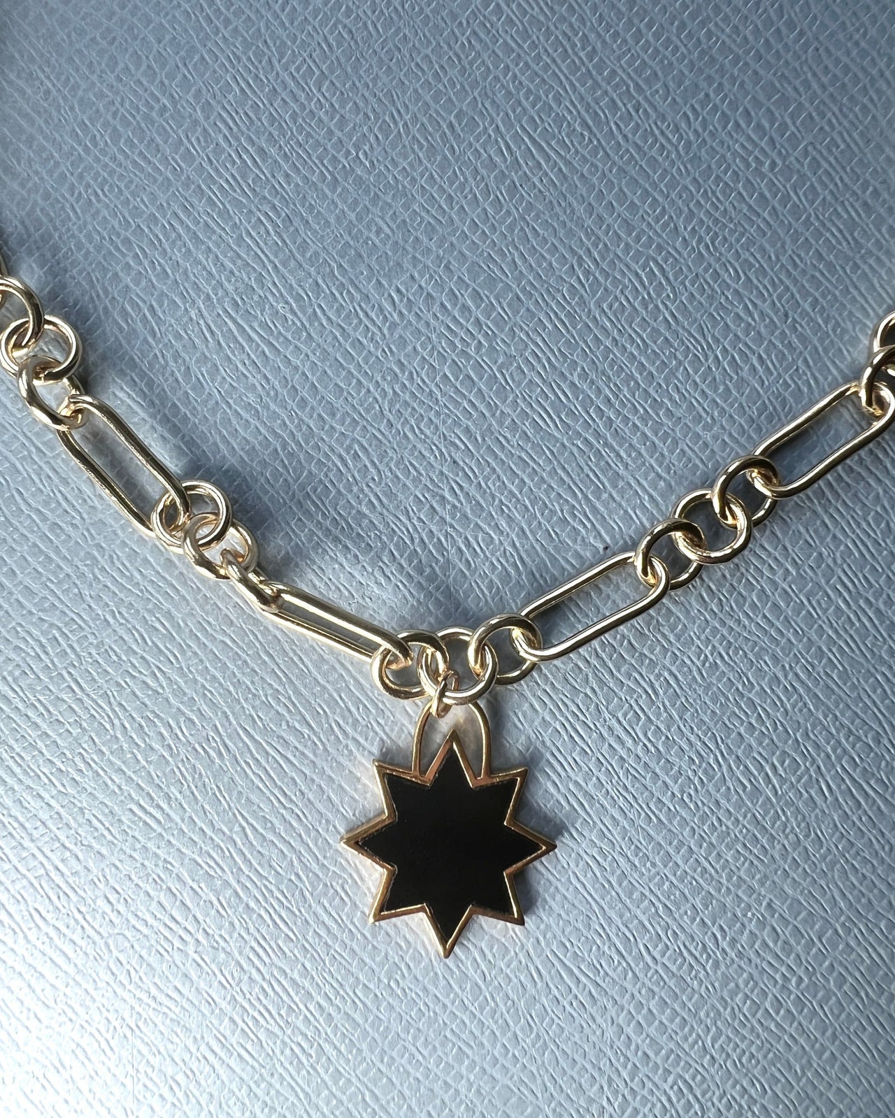 Eight pointed Star Chunky Chain Necklace