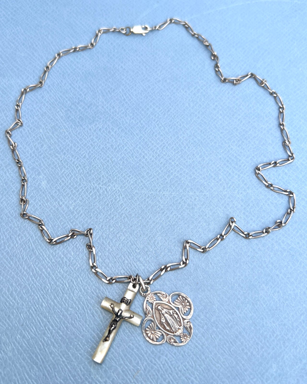 Floral Medal Virgin Mary Necklace Nacre Cross Vintage