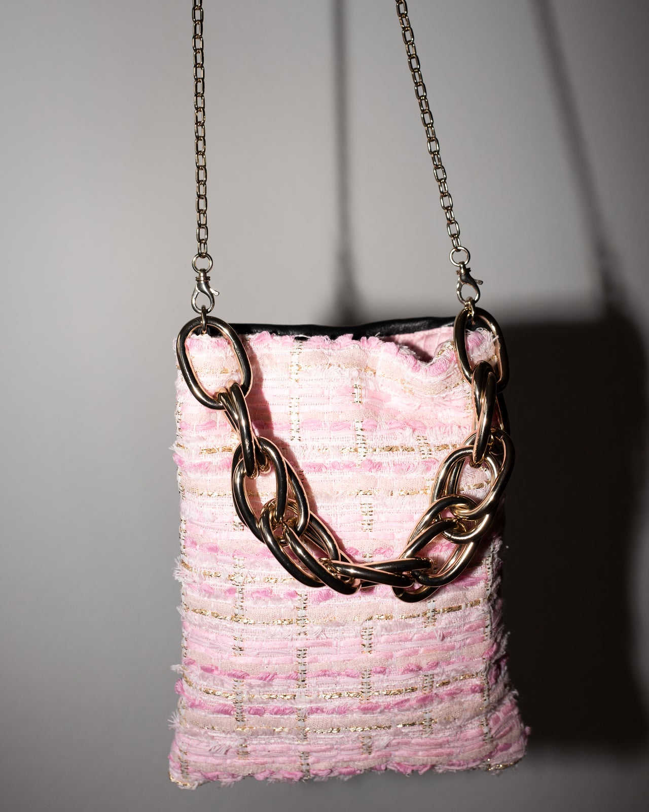 Bag with Light Pink Tweed and Black Leather Gold Chain