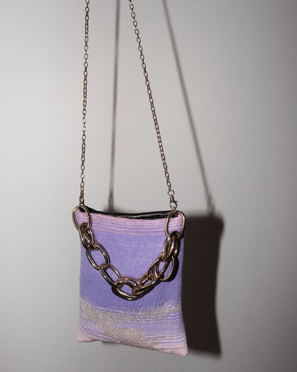Bag with Lilac Pink Gold Lurex and Black Leather Gold Chain